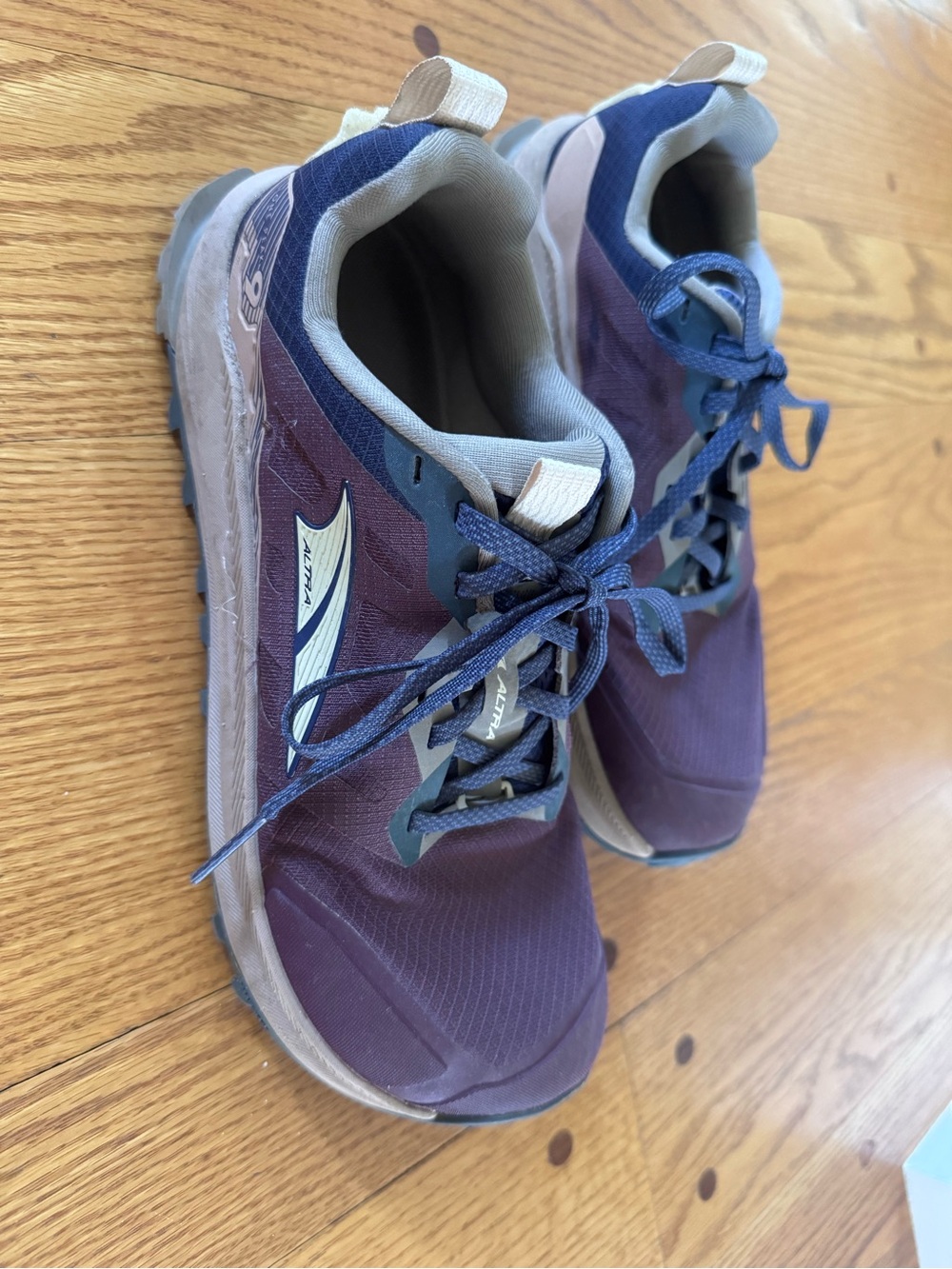 Altra Men’s Lone Peak 9 Trail Runners